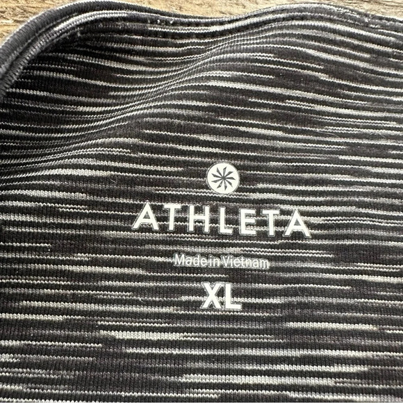 Athleta Size XL Black Power Up Space Dye Cropped Leggings Workout Tights Running - Picture 4 of 8